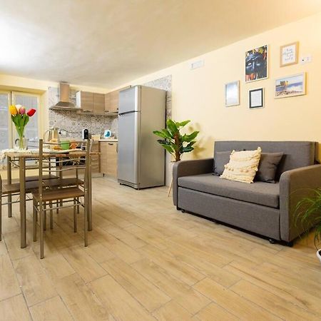 Lucon House Apartment เนเปิลส์ ภายนอก รูปภาพ